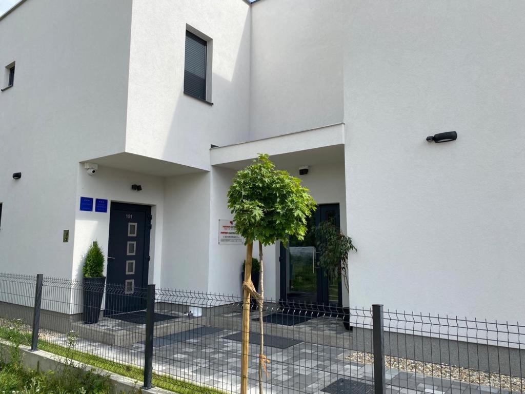 4Trees Airport Apartments Velika Gorica Εξωτερικό φωτογραφία